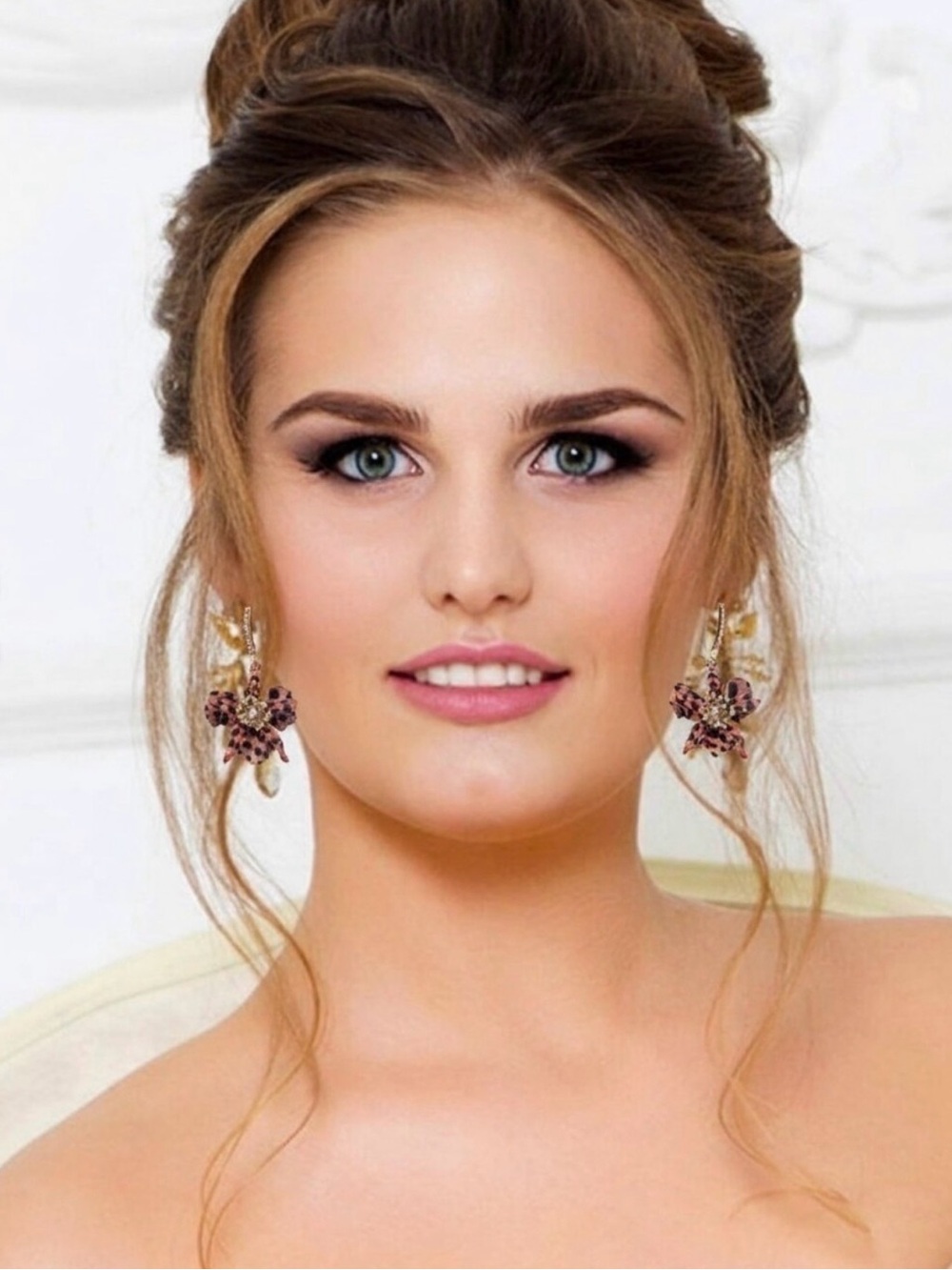 Betsey Johnson Brown & Black Leopard Flower Necklace with Matching Earrings - Picture 6 of 8